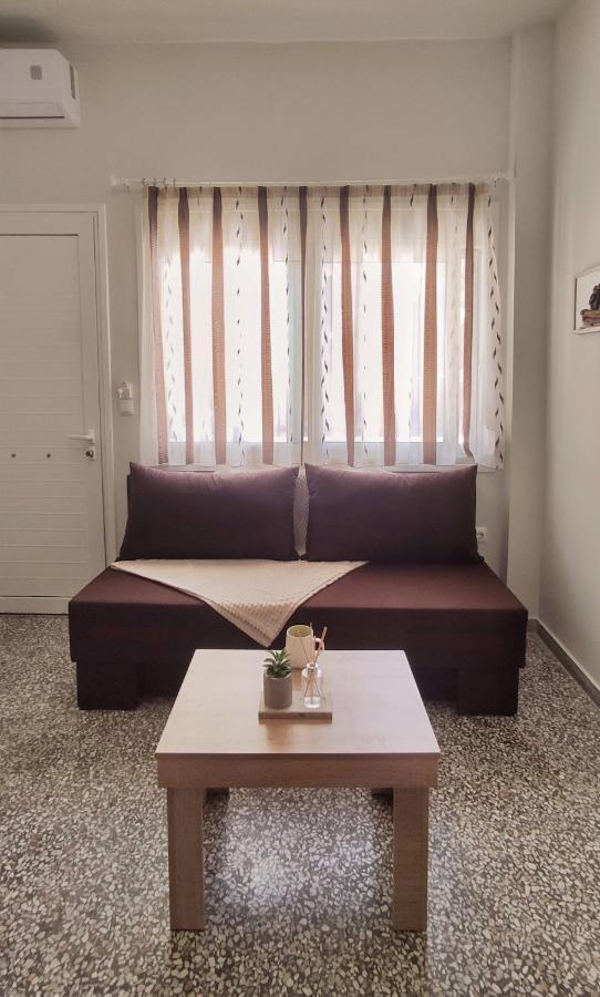 Garnet 1 Apartment Kalamata Exterior photo