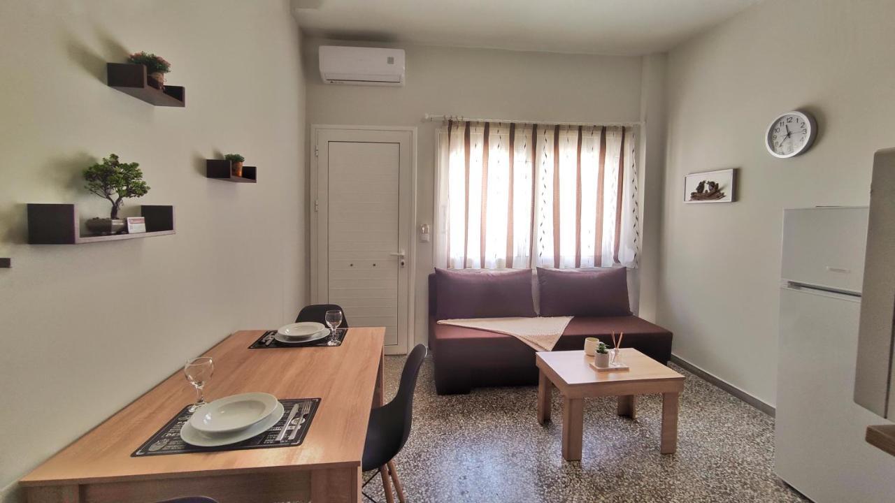 Garnet 1 Apartment Kalamata Exterior photo